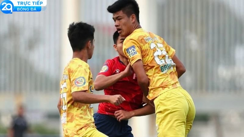 cau-thu-dinh-quang-kiet-1